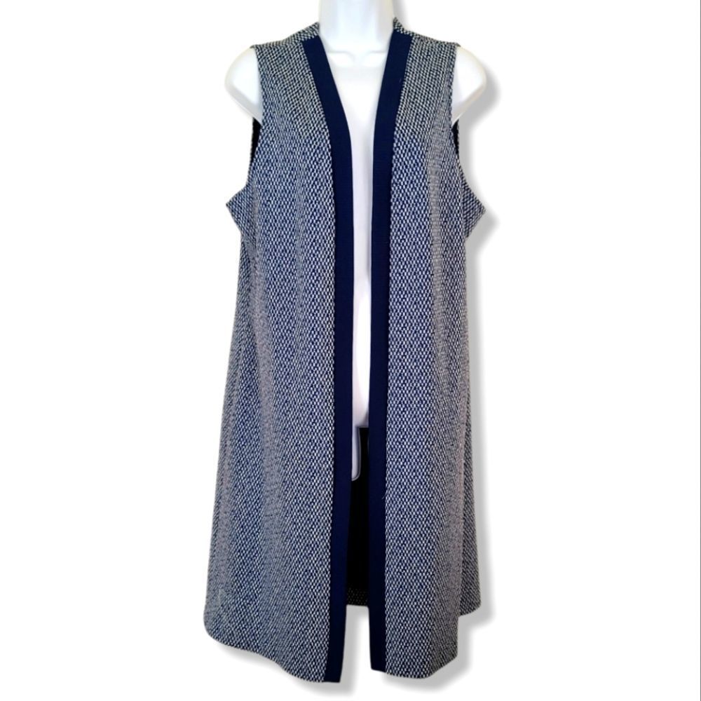 Vintage Montgomery Ward sleeveless blue patterned long vest duster